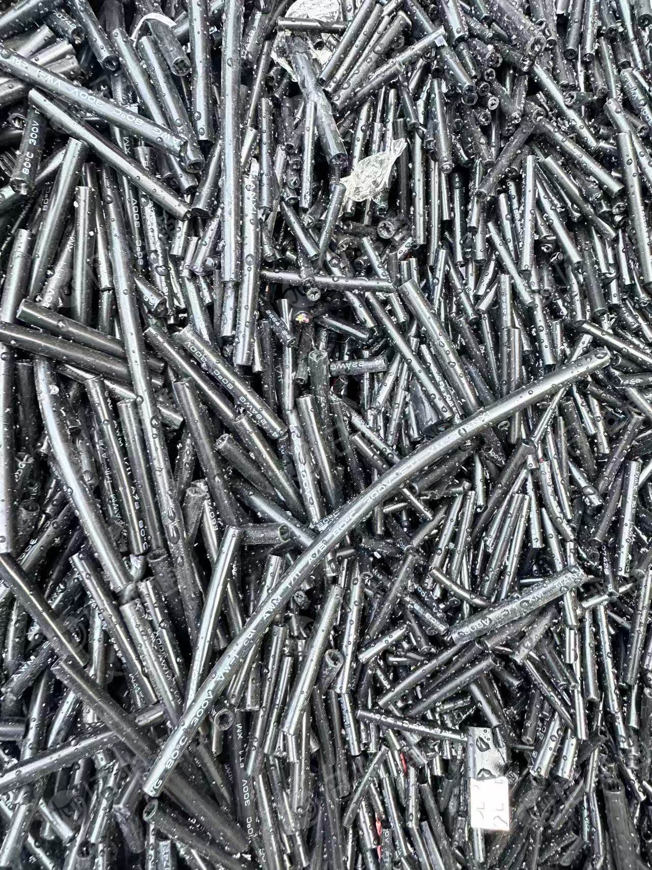 长期出售PVC线皮毛料