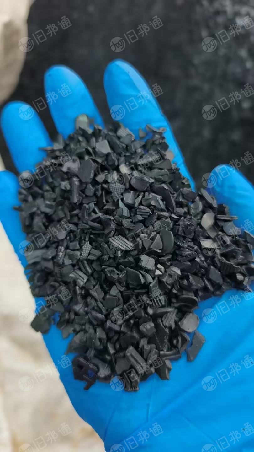 常年出售LED灯板破碎料，也就是加纤PC，加纤合金，冲击5个左右，月供200多吨