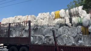 出售一级干造高压膜，缠绕膜和平板膜混打，占比一半一半，现货20吨，可以直接上机造粒的