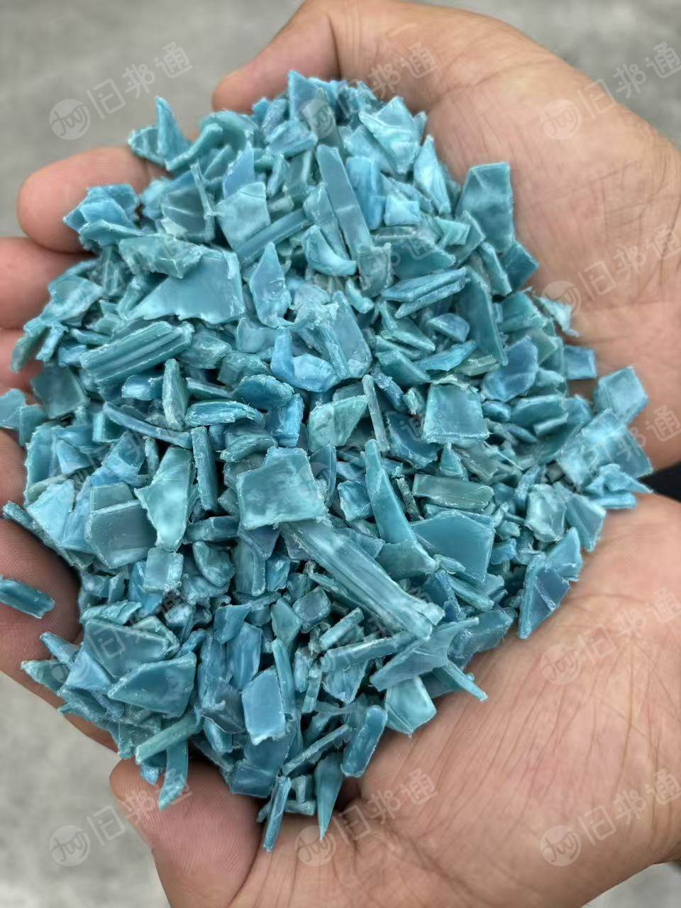 出售工程丙破碎料，白色蓝色都有，高冲击，月供1/2千吨
