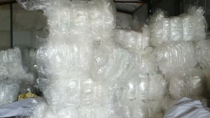 求购PVC软膜，包装的卷纸，网格布的背膜等