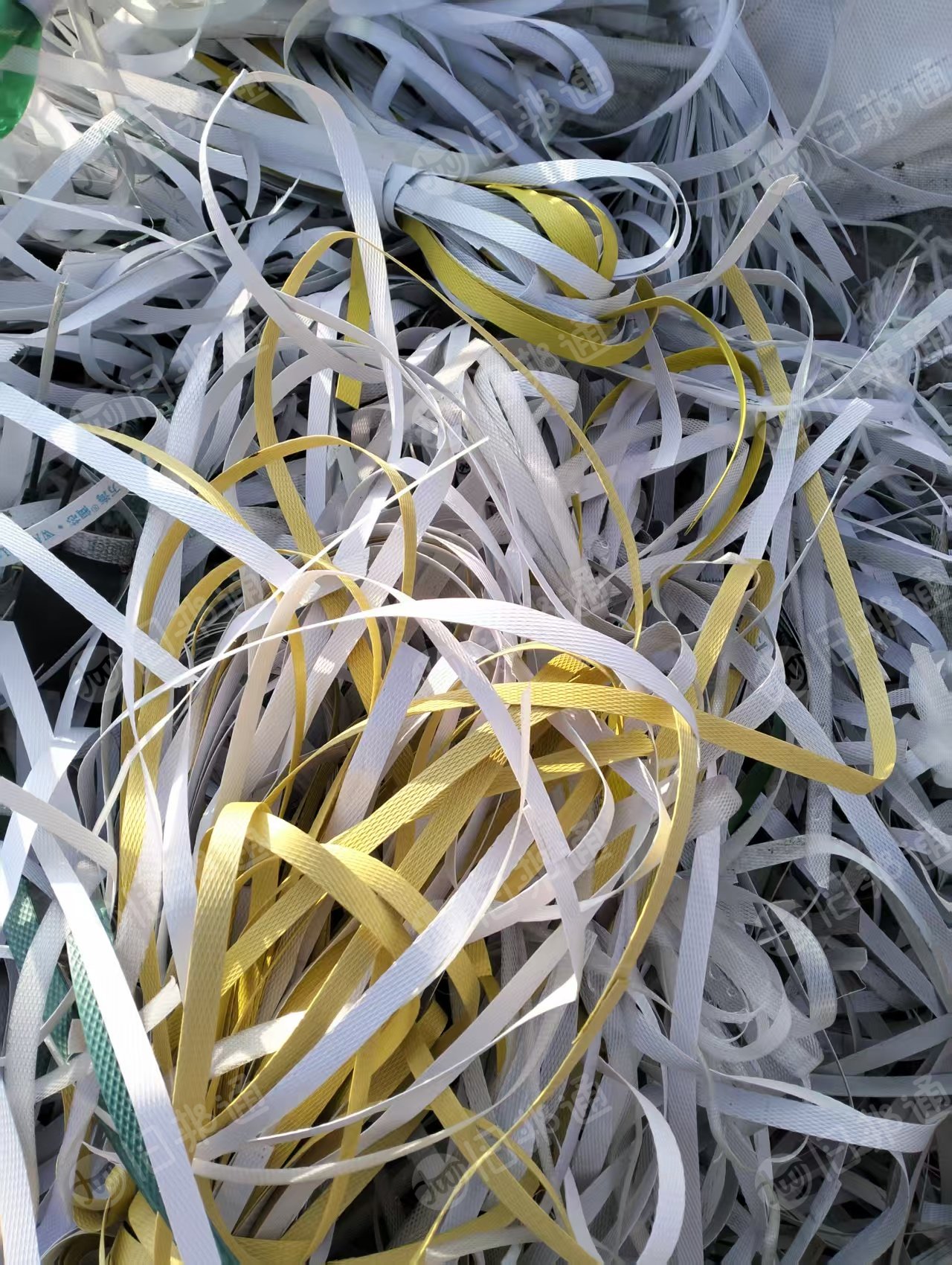 出售PP打包带毛料，漂沉分开的，现货5吨左右