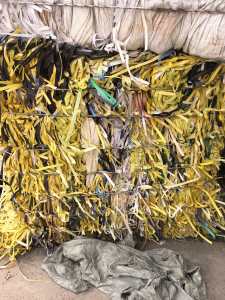 长期出售pp打包带废料，白色杂色（全漂的）都有，现货一个半挂