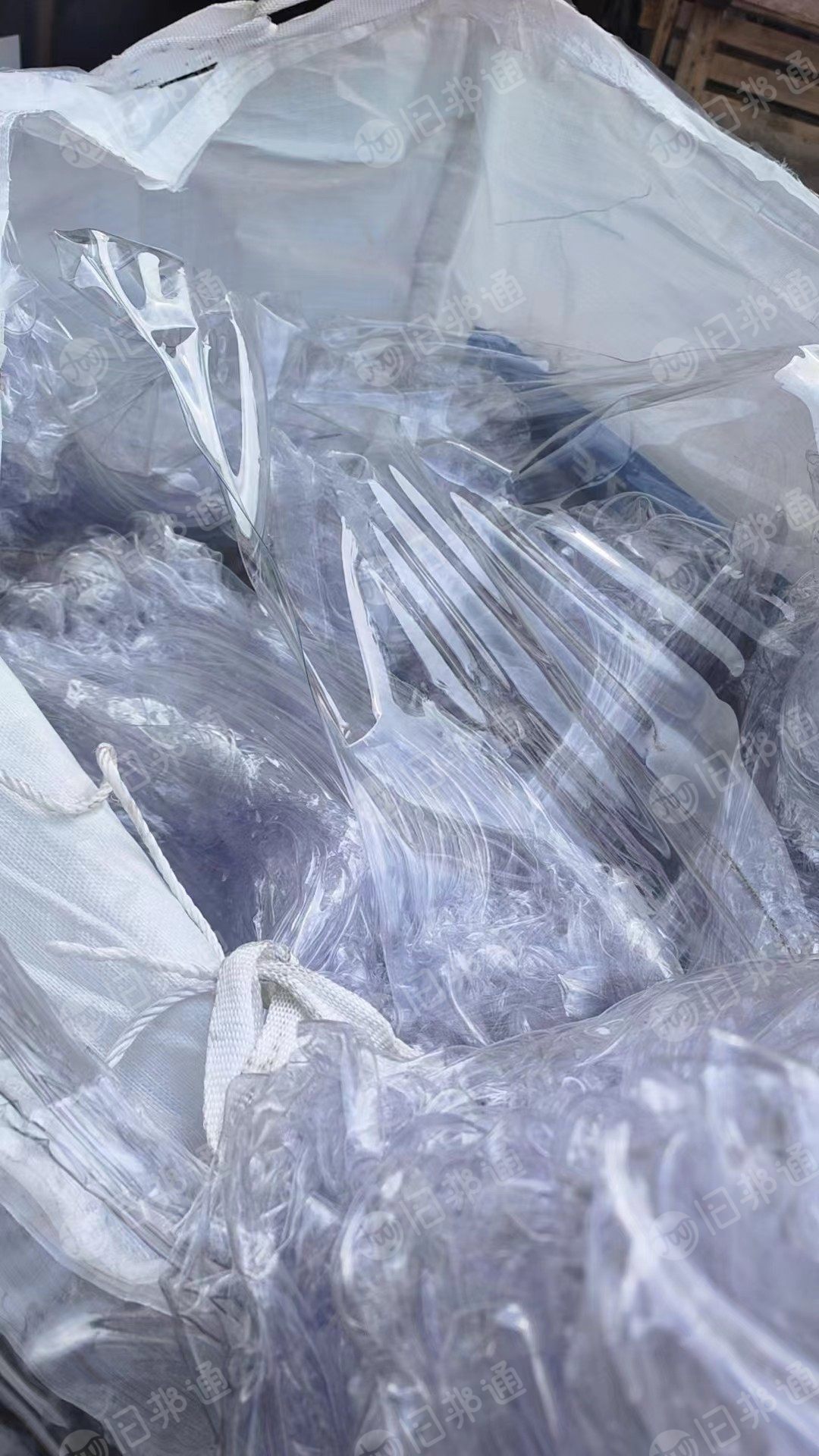 长期出售pc片材料，冲击70，不阻燃，月供60吨