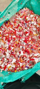 长期出售分色丙破碎料，红丙破碎料，青蓝丙破碎料，过6米水池