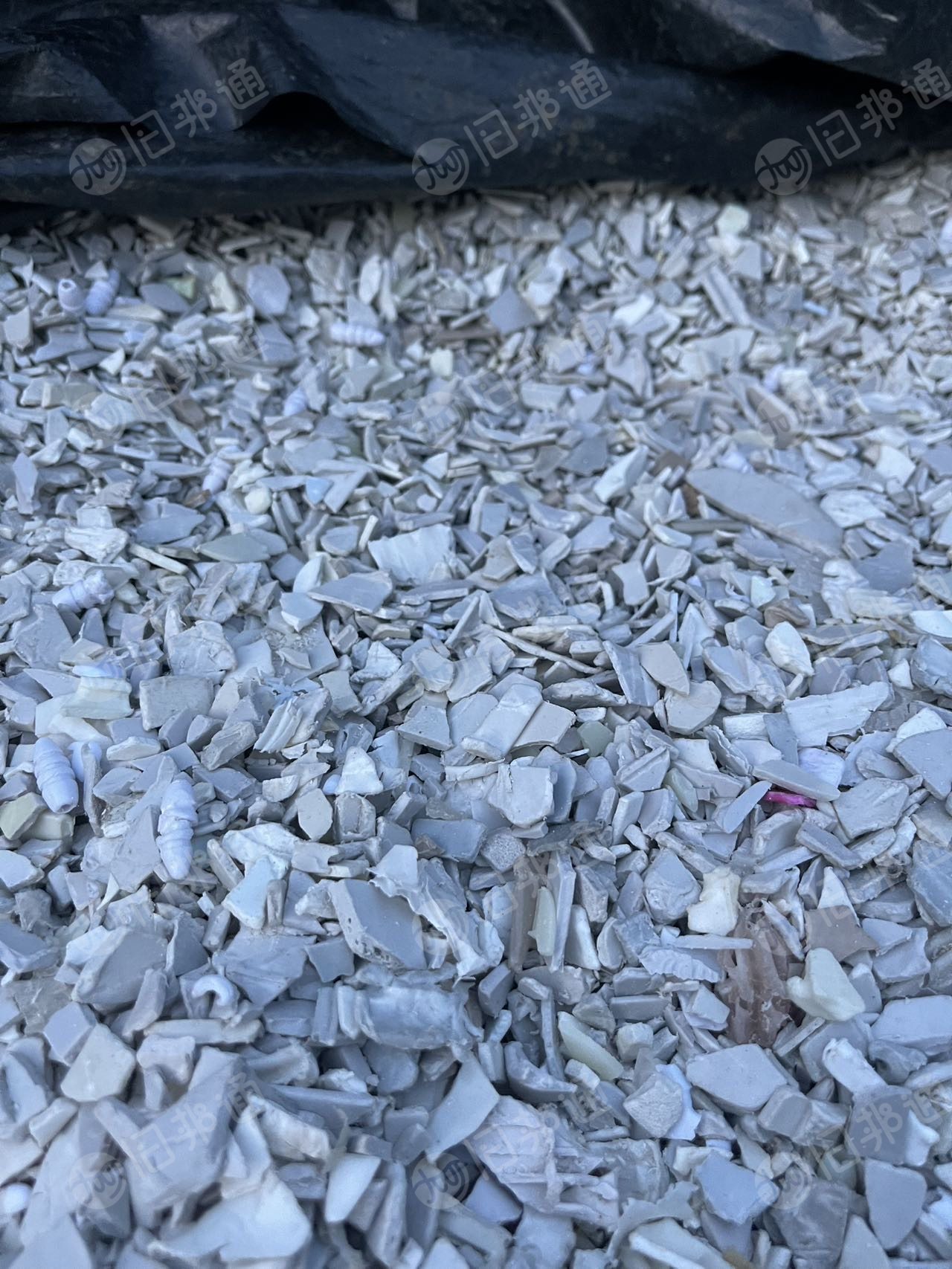 出售PP洗衣机破碎料，水洗的，月供30吨以上