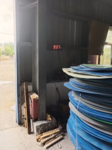 长期出售PE钢卷皮毛料，全漂的