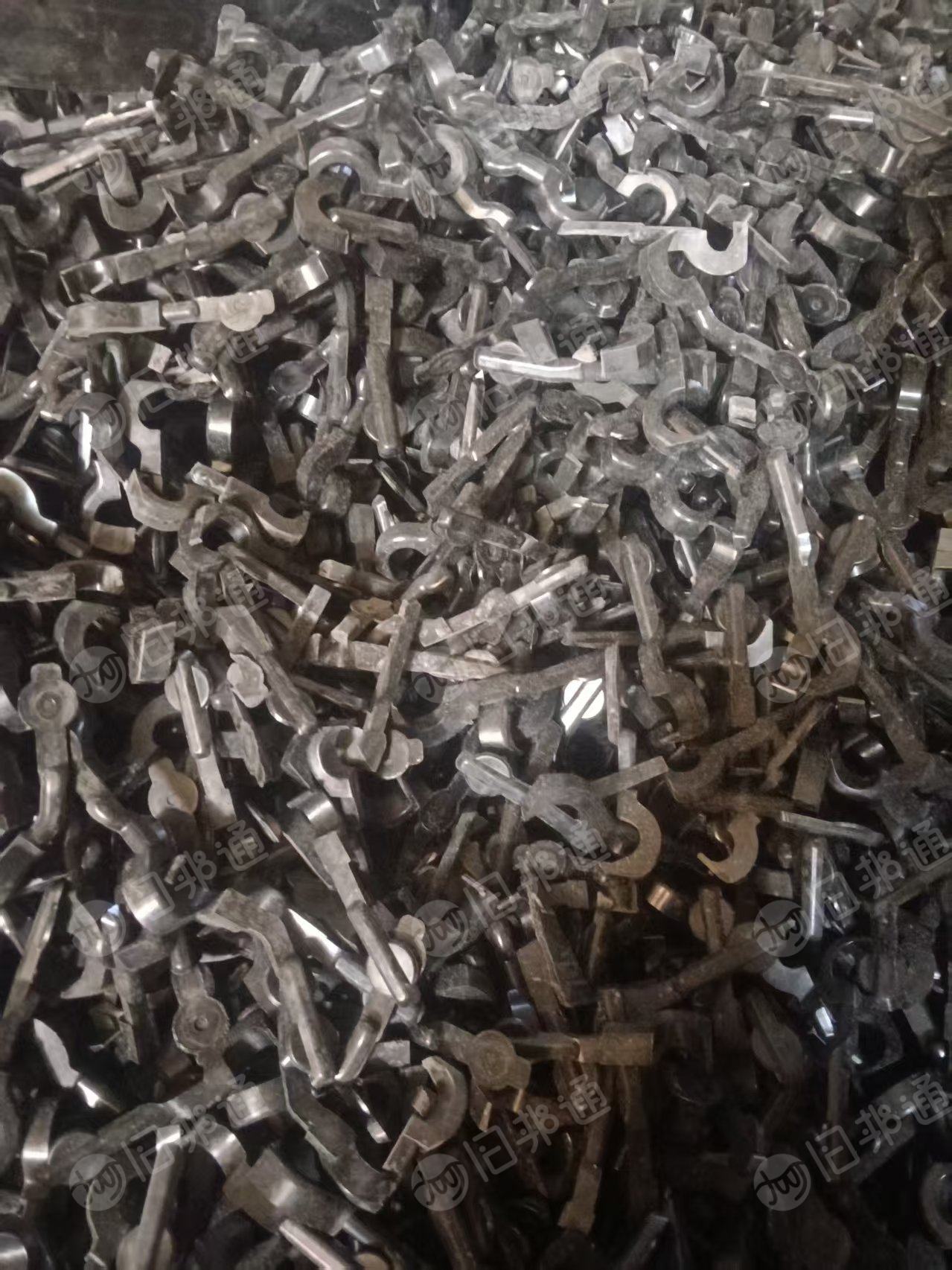 售ABS/PC合金破碎料，加纤30