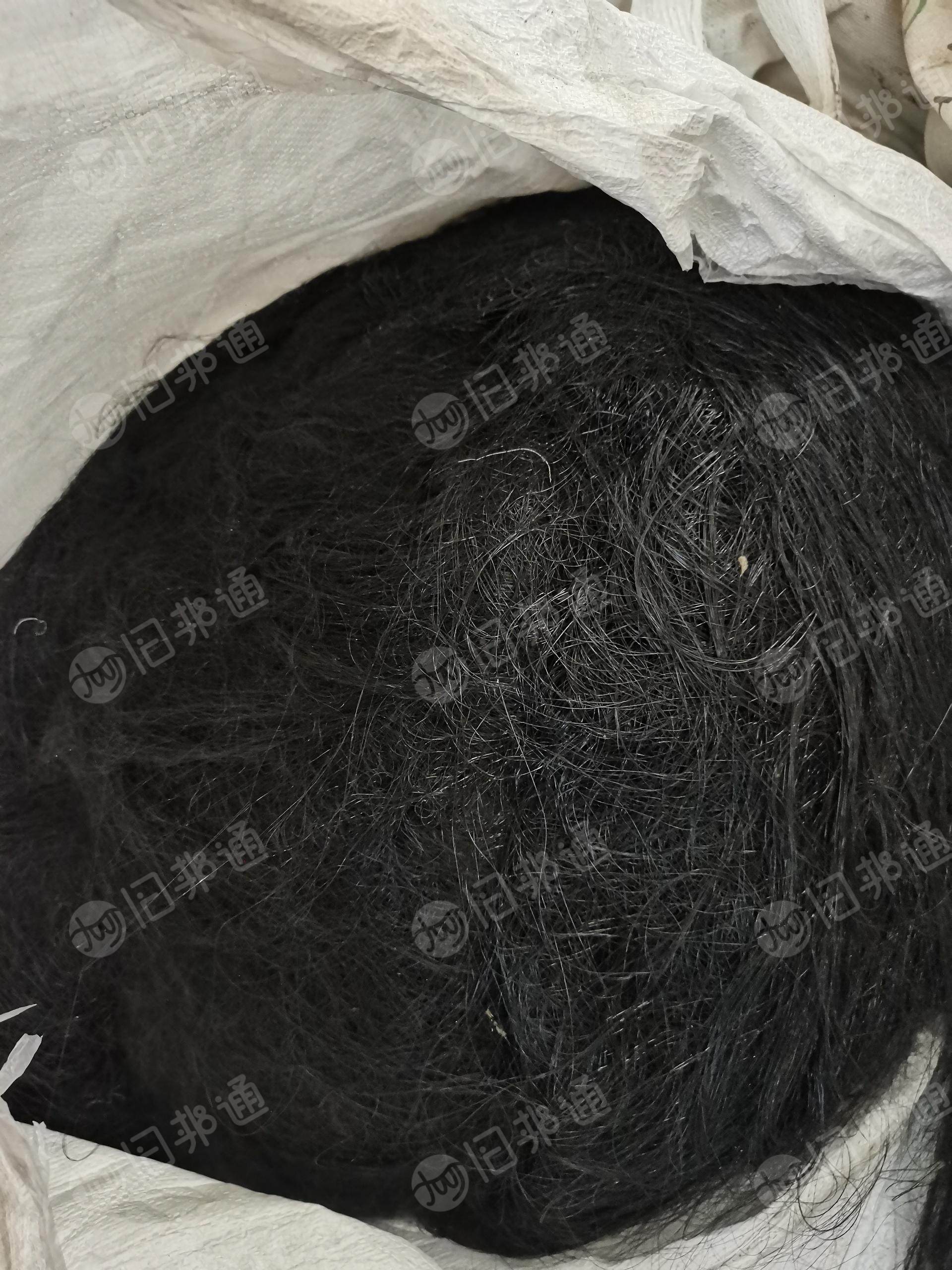 长期出售海岛纤维，海岛纤维废丝，涤锦废丝，有白的黑的，月供20吨，尼龙80涤20
