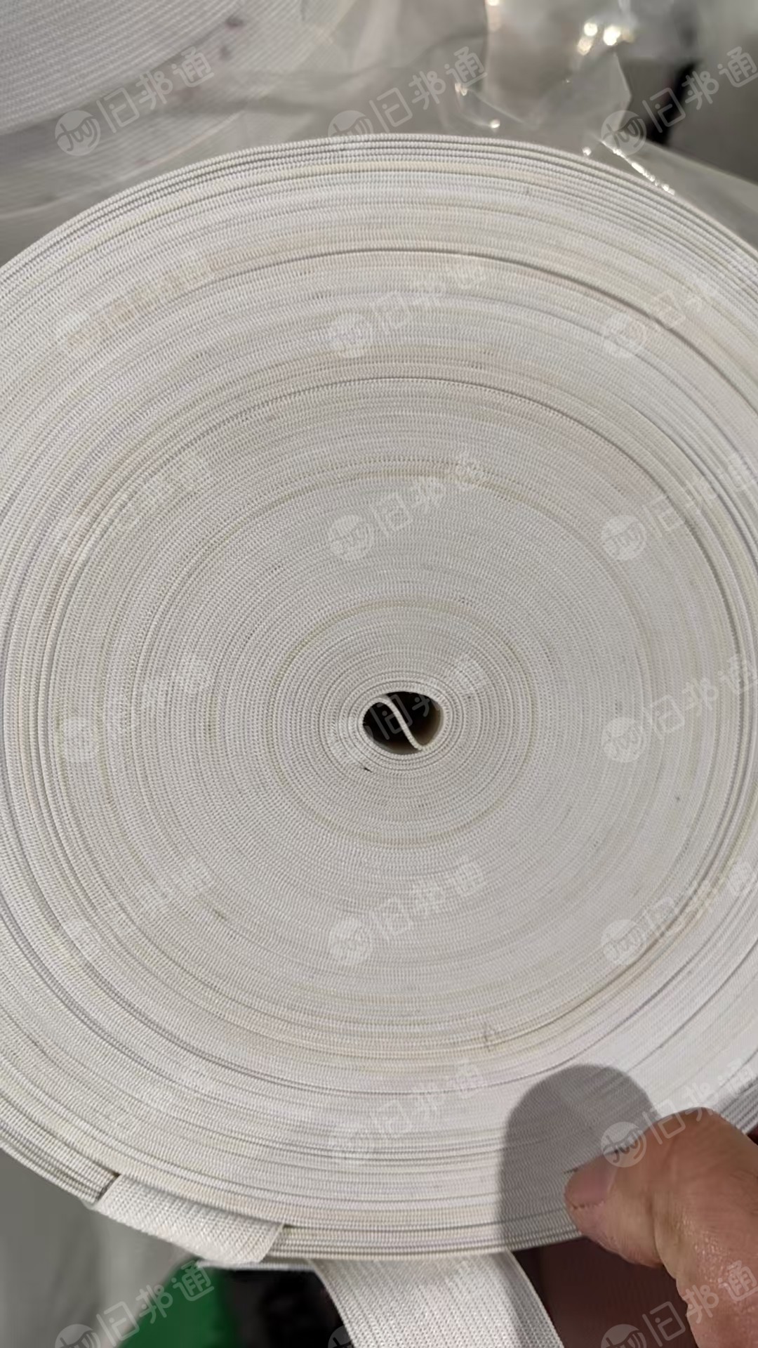 长期出售服装辅料，库存松紧带，织带，货在山东临沂