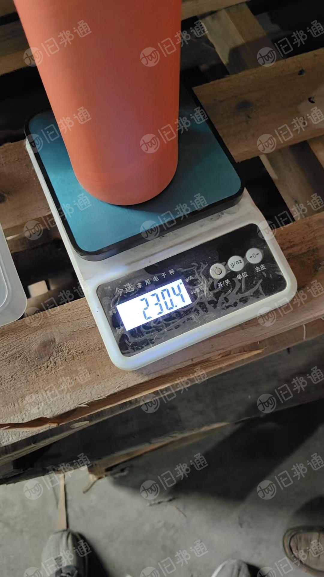 出售二手纺织彩管，一箱55根，每个月2万箱