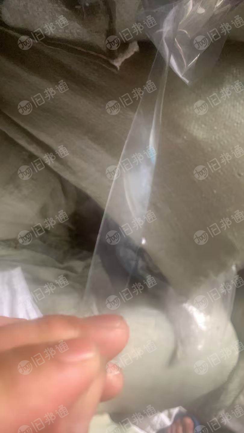 出售PVC革边角料，加网和透明的