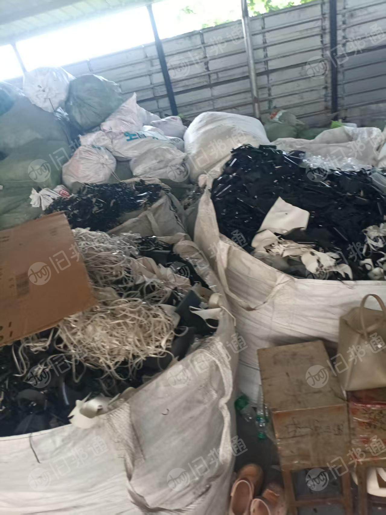 出售tpu边角料，匹克鞋厂下来的边角料，现货20吨