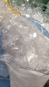 长期出售阻燃pc片材废料，黑色带胶无胶的都有，透明不带胶