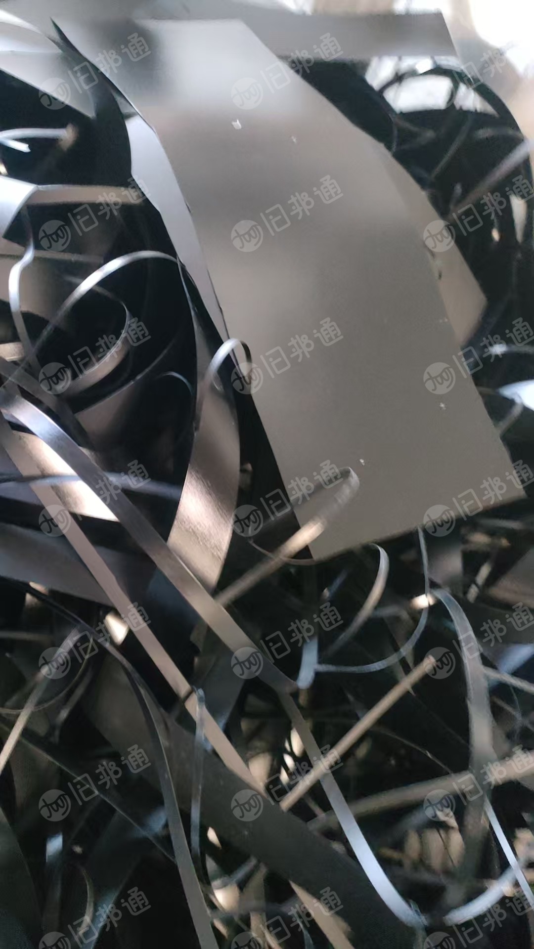 长期出售阻燃pc片材废料，黑色带胶无胶的都有，透明不带胶