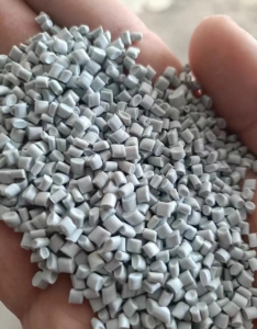 长期出售水洗纯乳白袋颗粒,标准过双100目