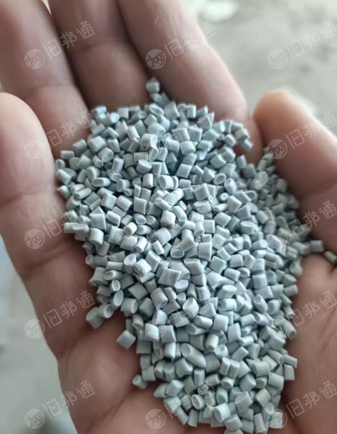 长期出售水洗纯乳白袋颗粒,标准过双100目