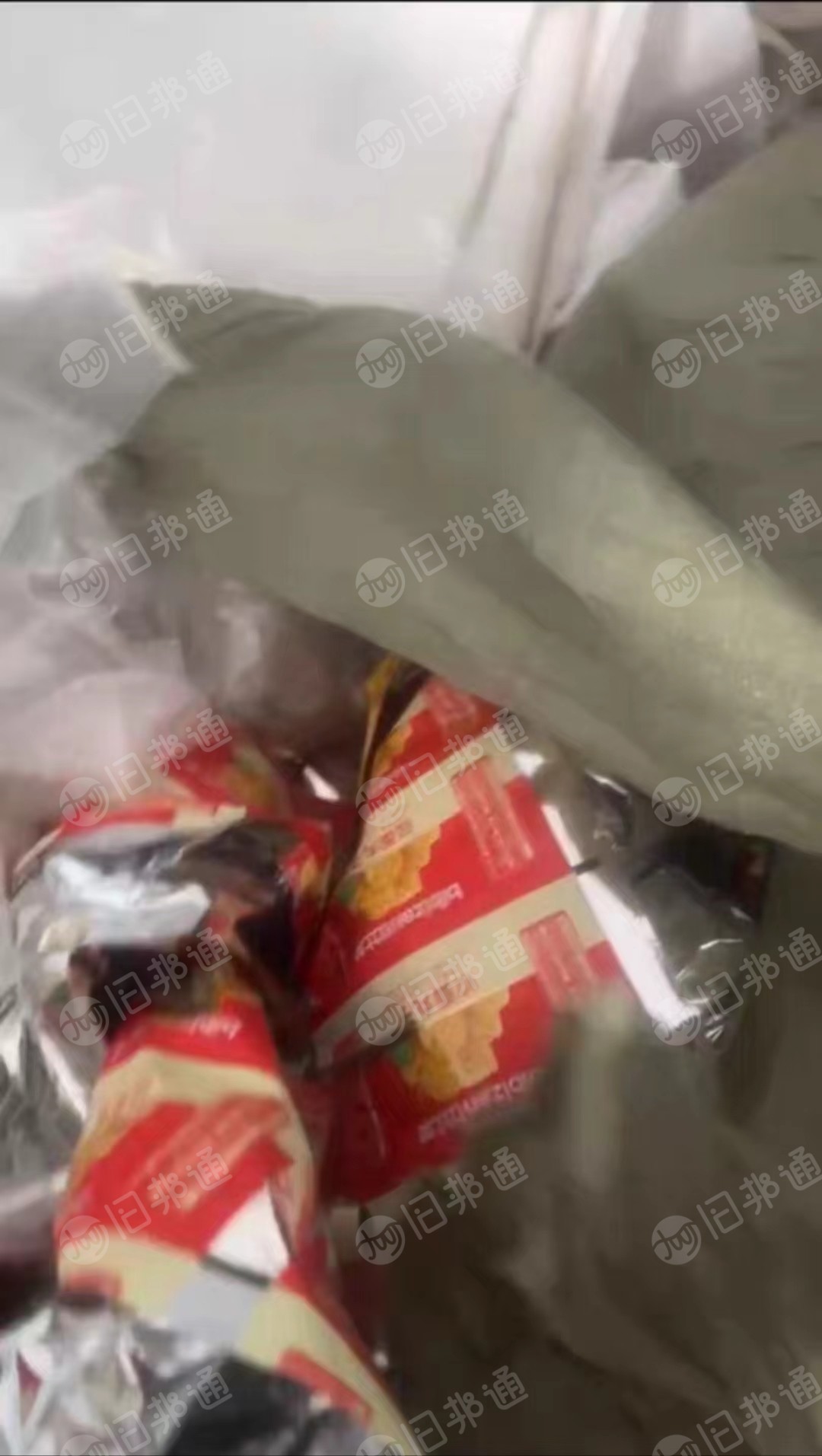 长期出售pet镀铝膜，opp镀铝膜，混压在一起，现货30吨