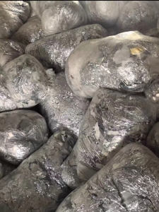 长期出售pet铝箔废膜