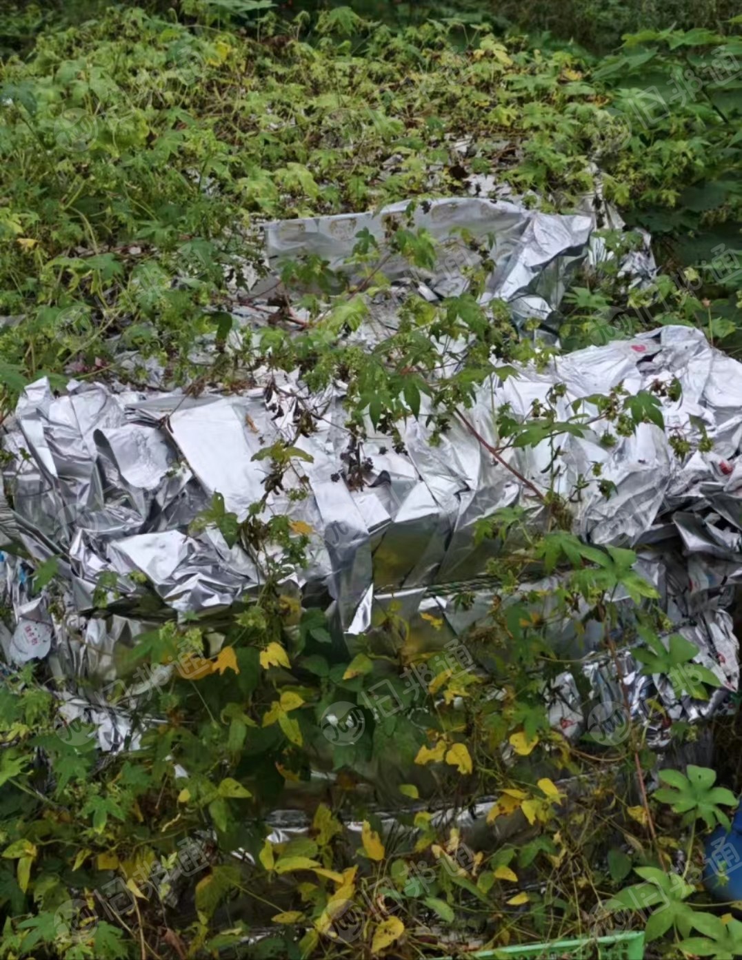 长期出售铝塑膜废料，铝塑袋压块