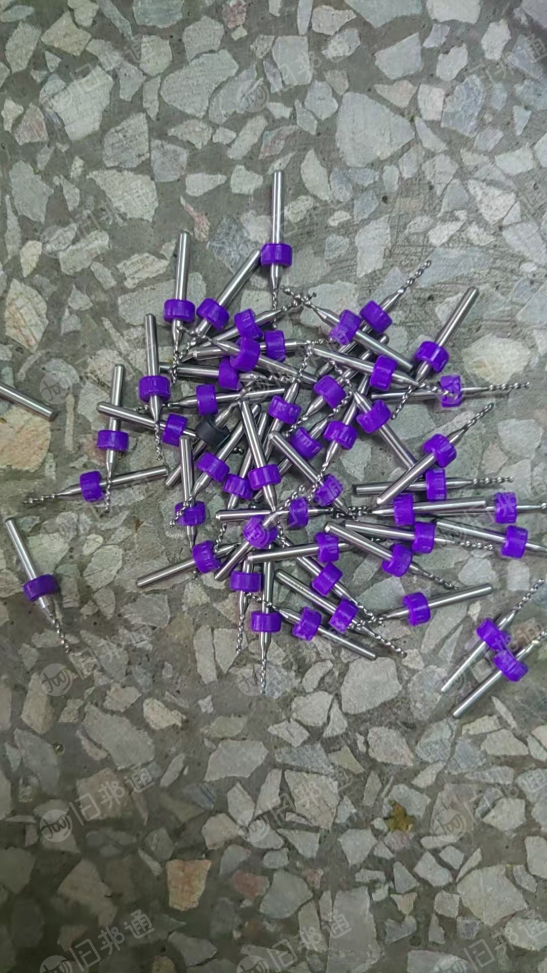 大量出售成色新的二手pcb钻头