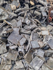 求购汽车水箱铝，小方块水箱