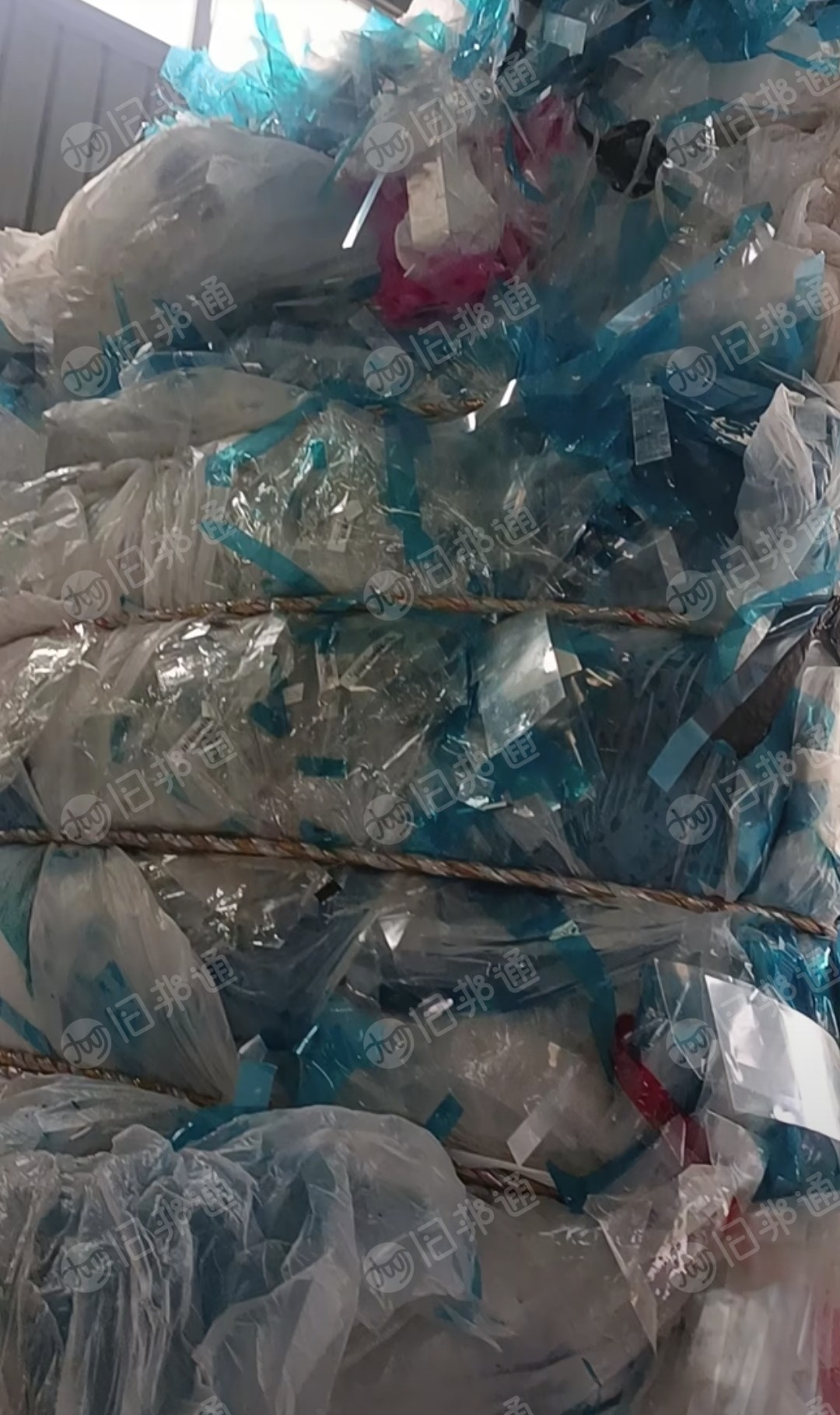 大量出售PET膜废料，现货100吨左右