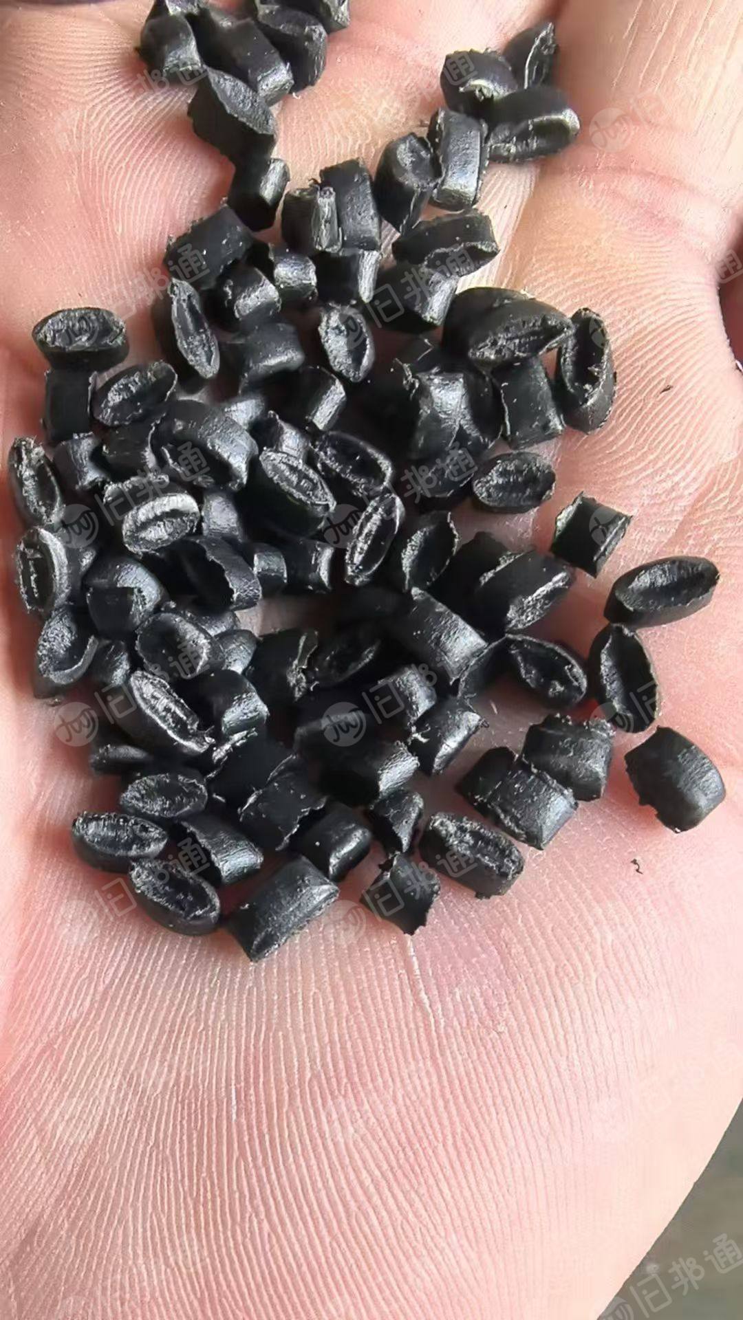 出售高韧性PP颗粒，有黑色和白色两种