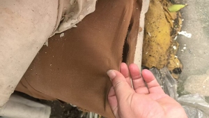 出售皮革果布，库存皮革，皮革布，现货32吨