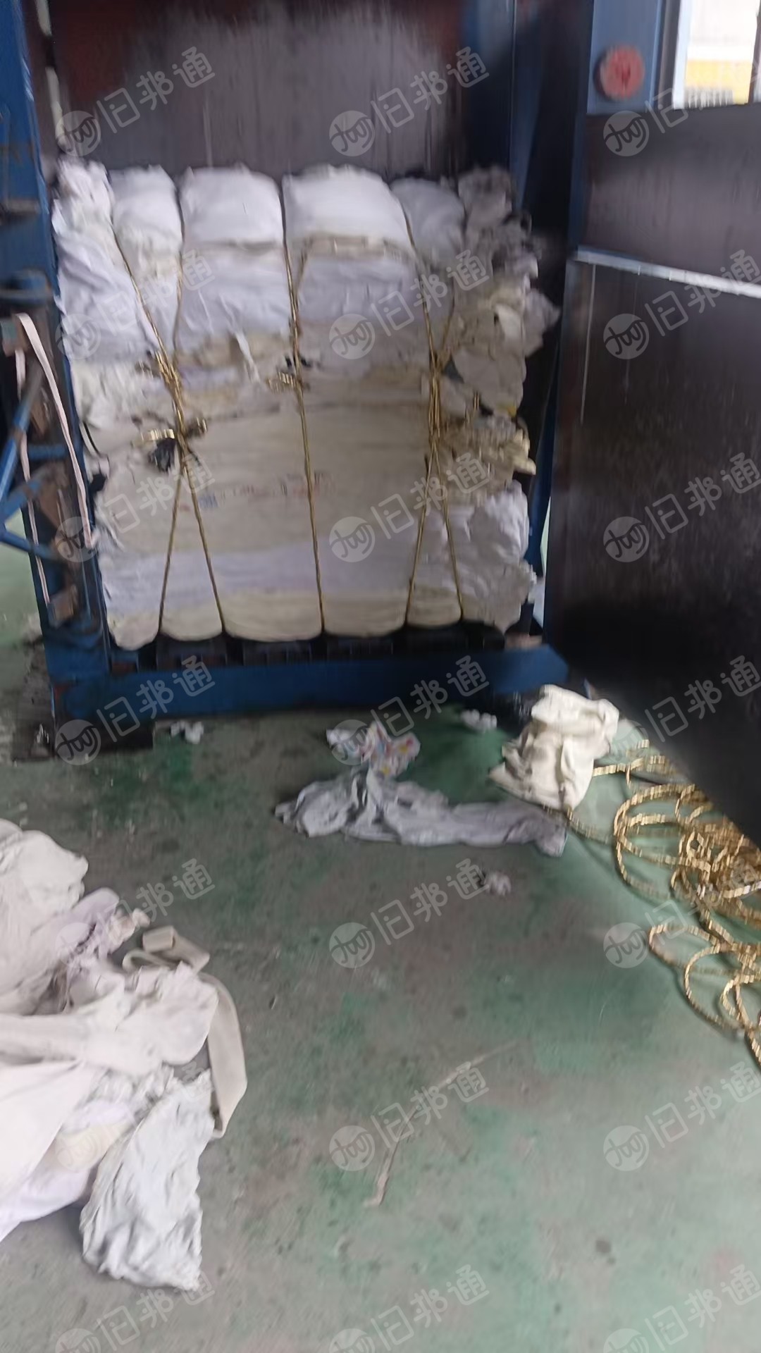 长期出售旧衣服大白，大白旧衣服，大白开花料，现在十来吨