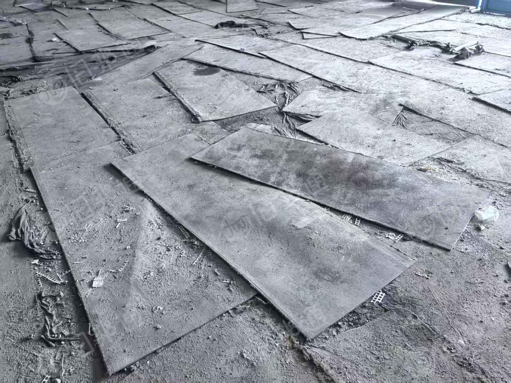 出售工地下来的土工布，二手土工布，现货9万平