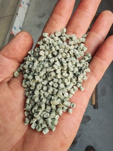 出售pp颗粒，灰分2， 溶脂8， 冲击7，长期有货