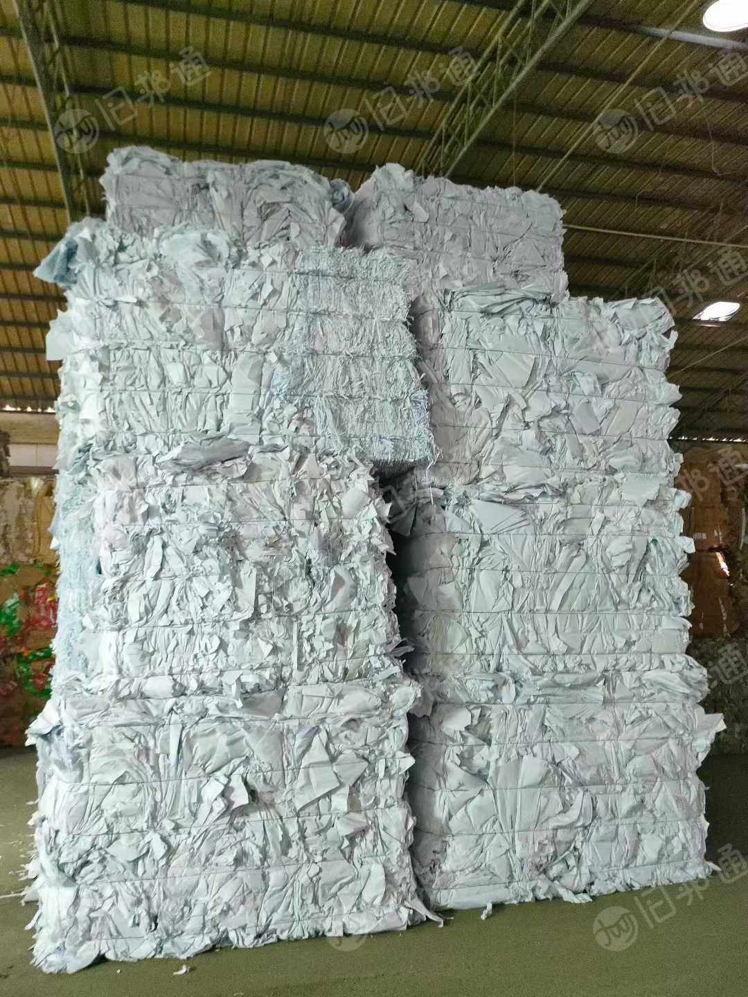 出售一级白双胶纸边角料