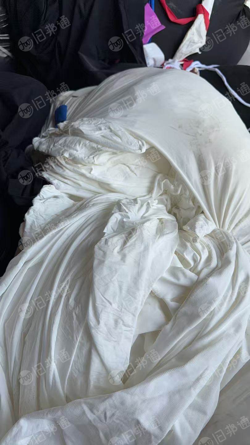 长期出售尼龙弹力布，印染厂下来的，没有水分，造粒用，每个月有100多吨，货在广东惠州