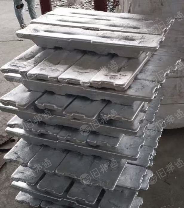 出售小易拉罐铝锭