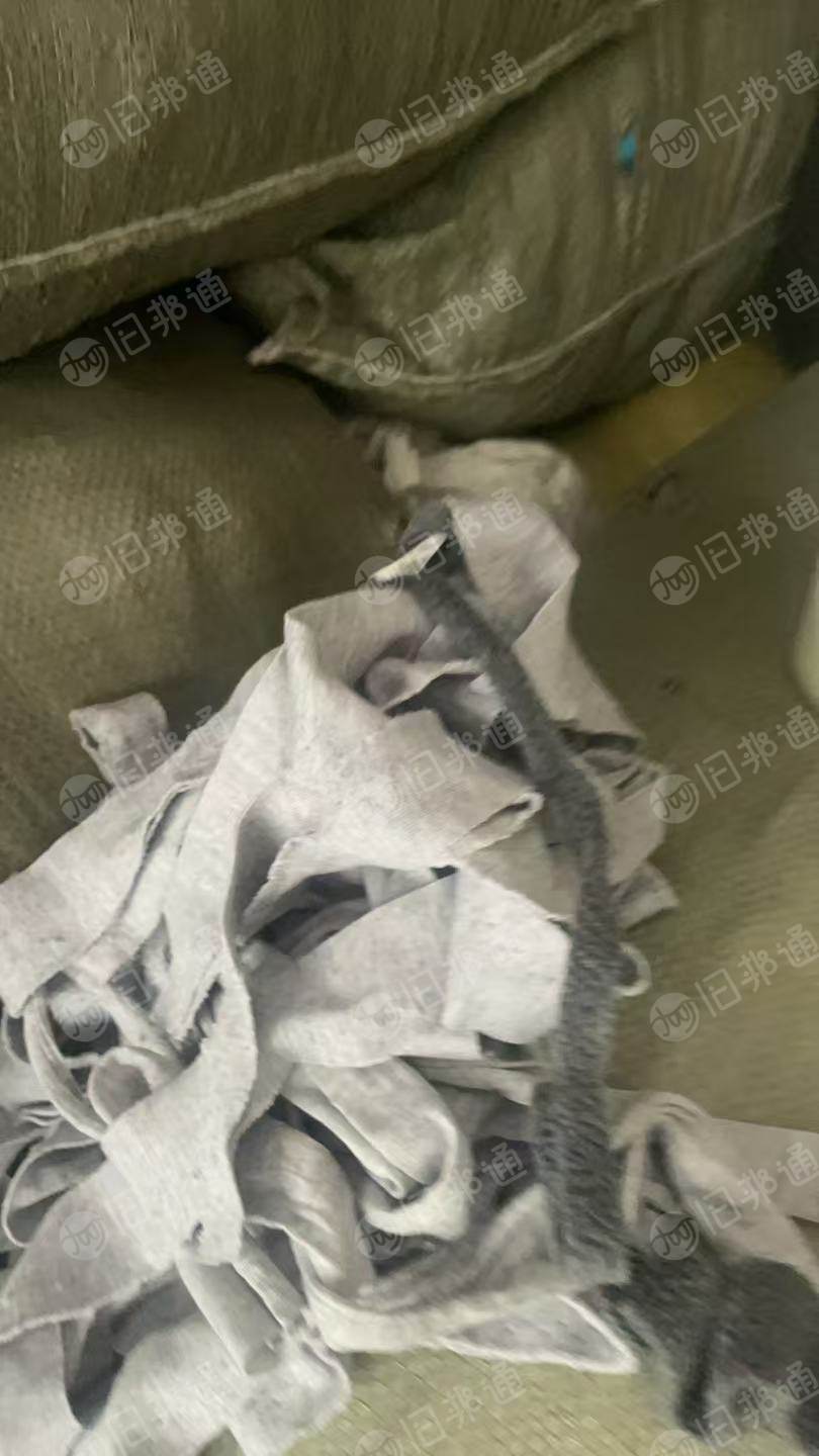 长期出售各种废布料，服装边角料，纯棉、涤棉，氨纶，锦纶，西服校服下来的，在湖南长沙