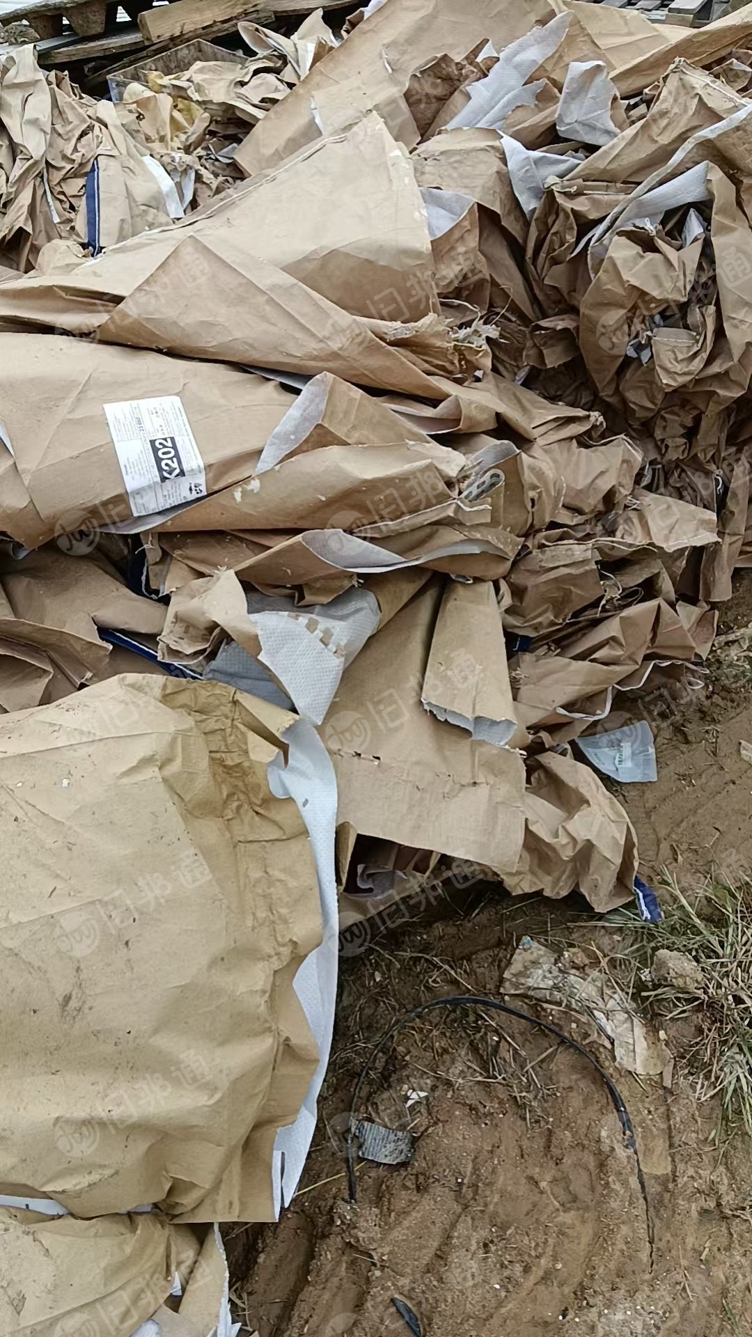 出售废旧纸塑袋，月供9.6一车，大概装4万个左右