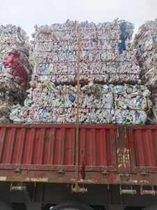 出售乳白聚酯压块，乳白PET压块