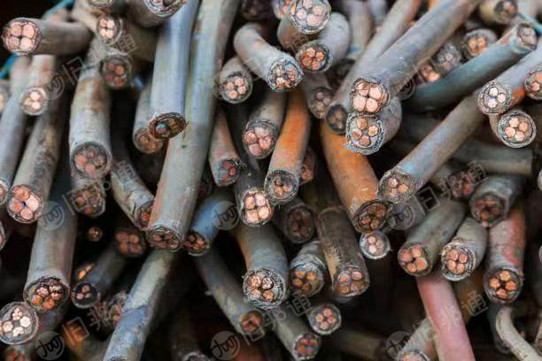 出售电缆（含电缆皮）