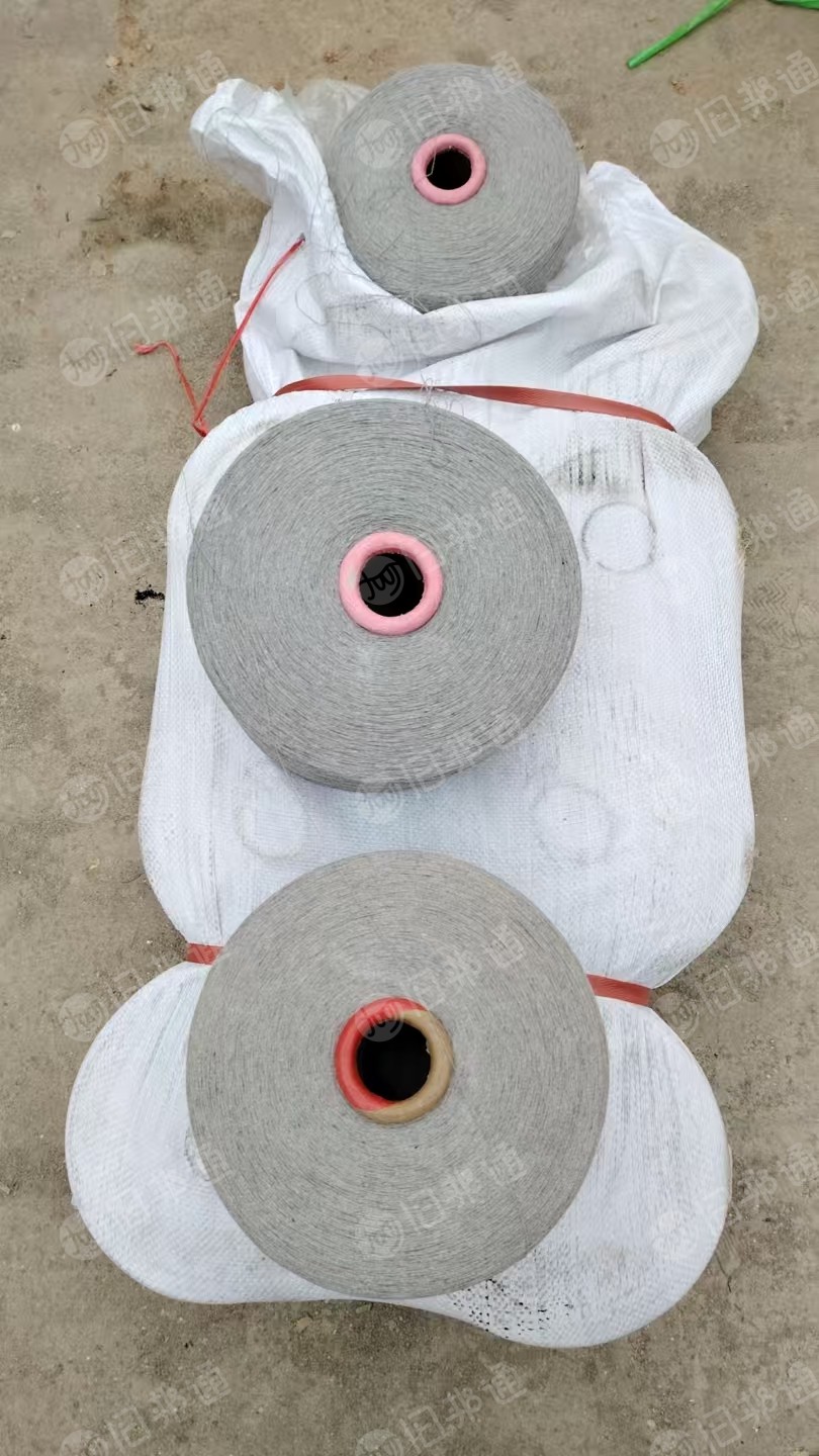 长期出售各种库存纱线，现货10支OE  C70/T303号灰17吨，7支T65/棉35本白16.1吨