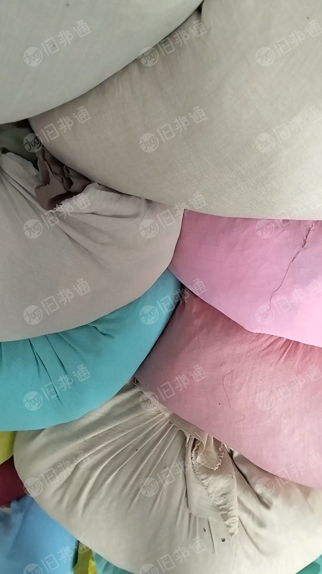 长期出售涤纶废布，氨纶废布，涤纶边角料，可造粒用，都分拣好了，白色，花色有两种