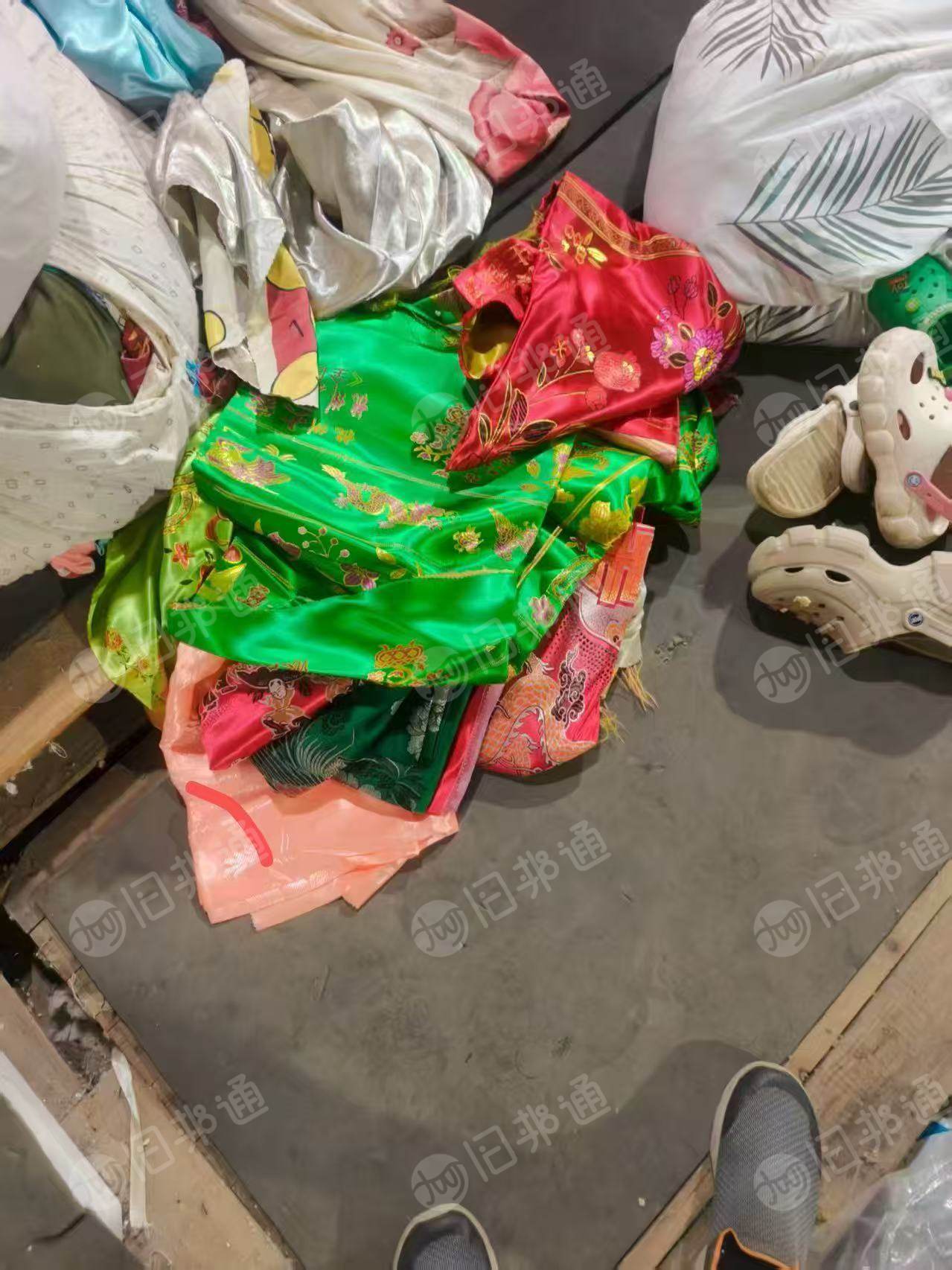 出售老床单被罩，床上用品，货在安徽淮北