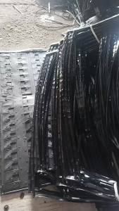 出售PC薄片，新能源汽车厂来的的，冲击7-8个阻燃料，月供30吨