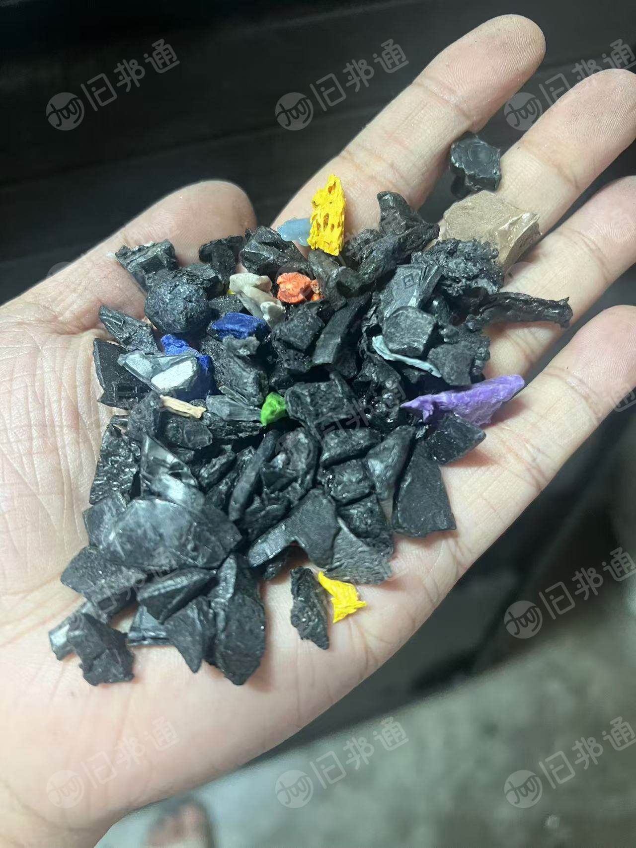 出售阻燃合金破碎料，冲击20左右，不加纤，月供100吨