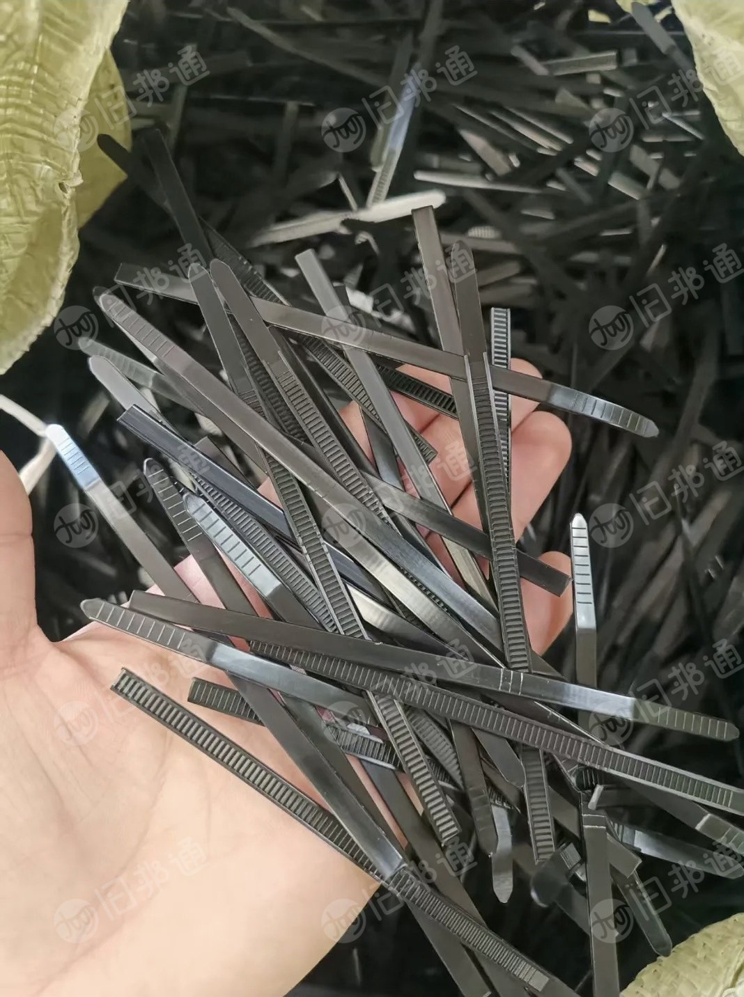 长期出售尼龙扎带废料，双6的