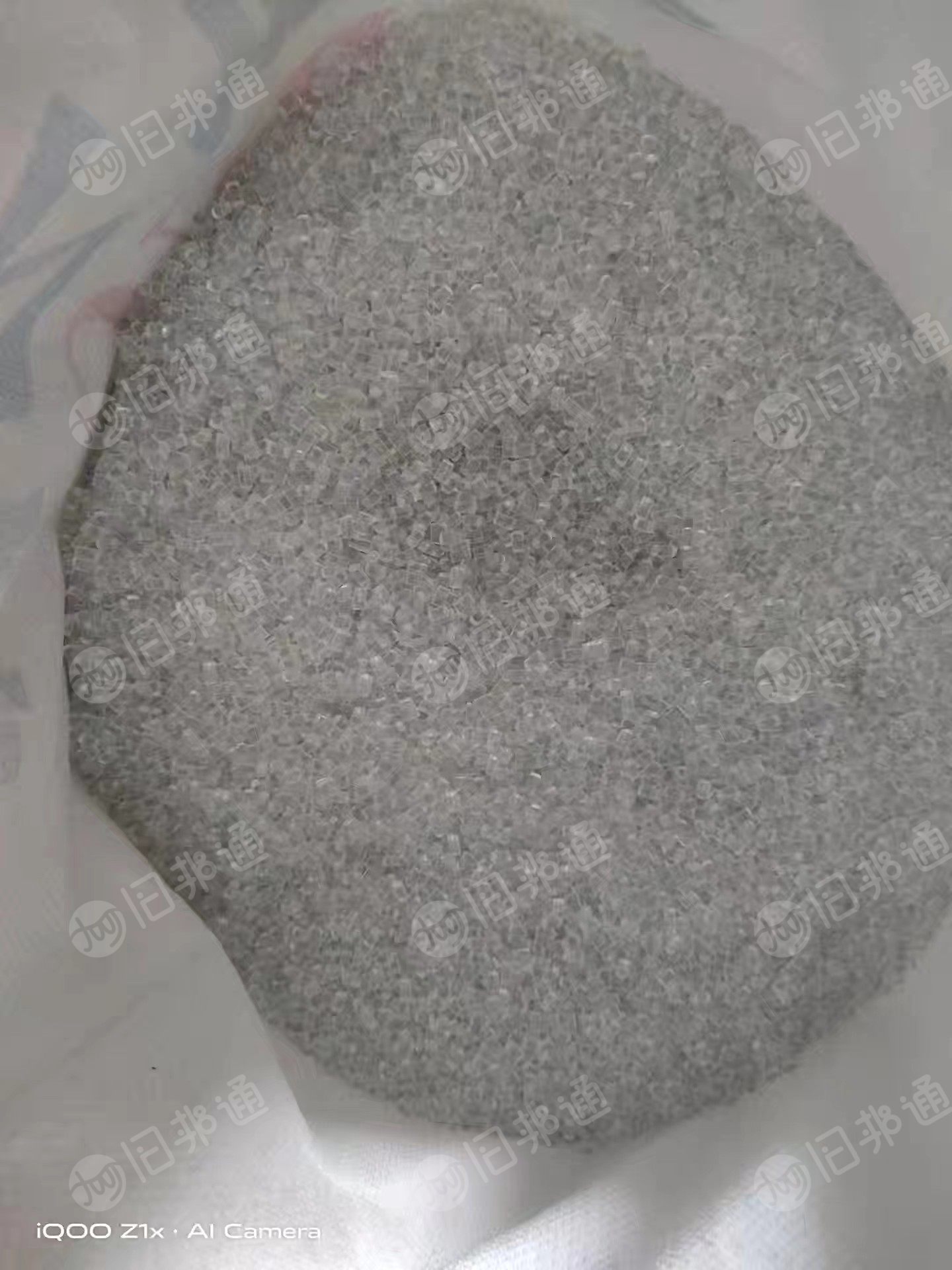 长期出售透明软质pvc颗粒，做吹起鞋底用