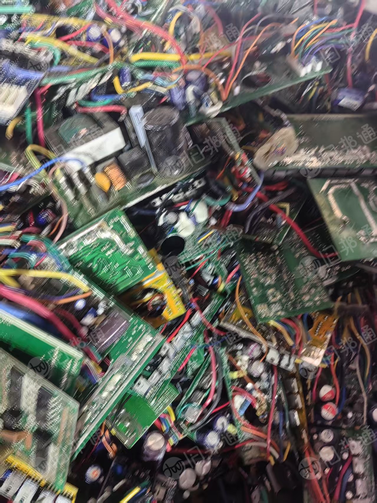 出售线路板，现货10吨