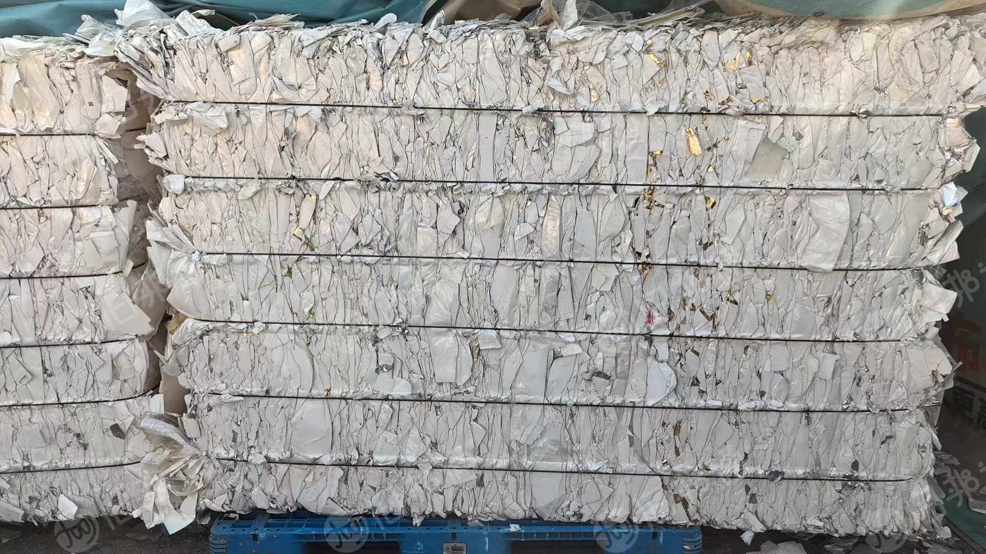 出售带膜小白盒压包料