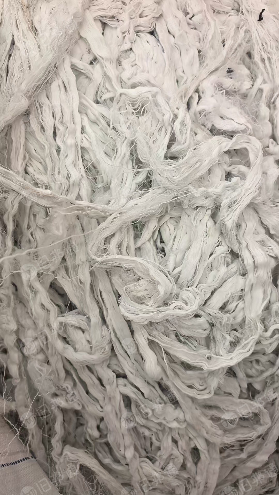 长期出售涤纶废丝，涤纶水丝，含水8折，现货2挂车