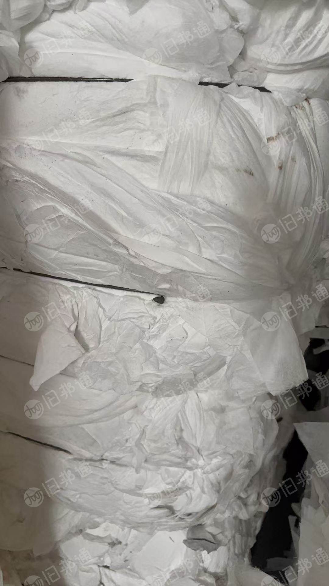 长期出售熔喷布边角料，白色，PP材质，现货有十几吨，货在广东清远